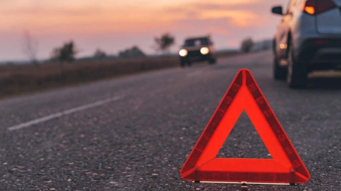 Qazaxda "07" yol nişanına çırpılıb, xəsarət alanlar var