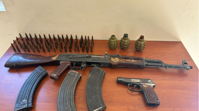 Sabunçuda "Kalaşnikov" aşkarlandı