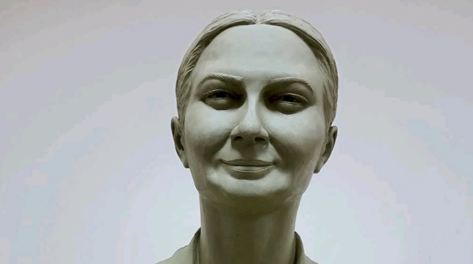 Qənirə Paşayevanın büstü hazırlandı - FOTO