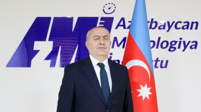 Təltif olunanlardan biri baş direktorun müavinidir 