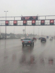 Hava limanı yolunda sürət endirilib