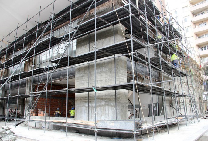 "Xətai" stansiyasında təmir yekunlaşır - Avqustda istifadəyə veriləcək