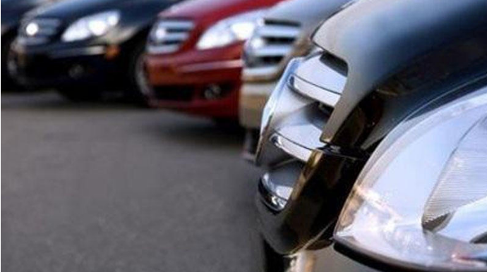 Ev qiymətləri sabitdir, maşın isə... - Ekspertlər  