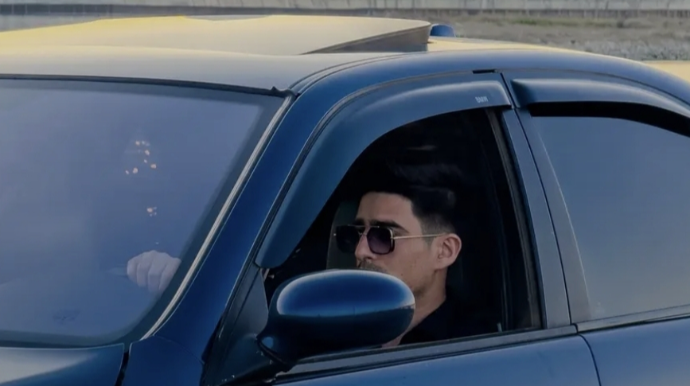 Vəzifəli şəxs “BMW”  ilə ağır qəza törətdi, öldü - FOTO