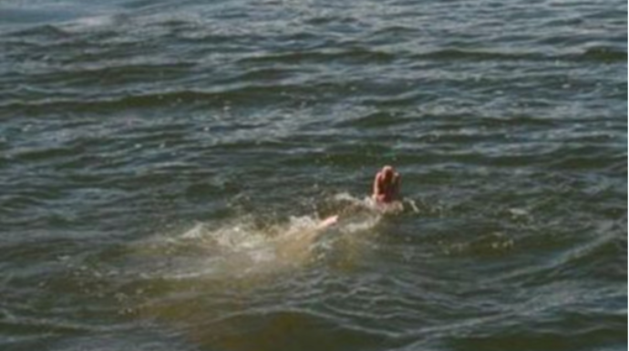 Kür çayında bir nəfər batıb  - YENİLƏNİB