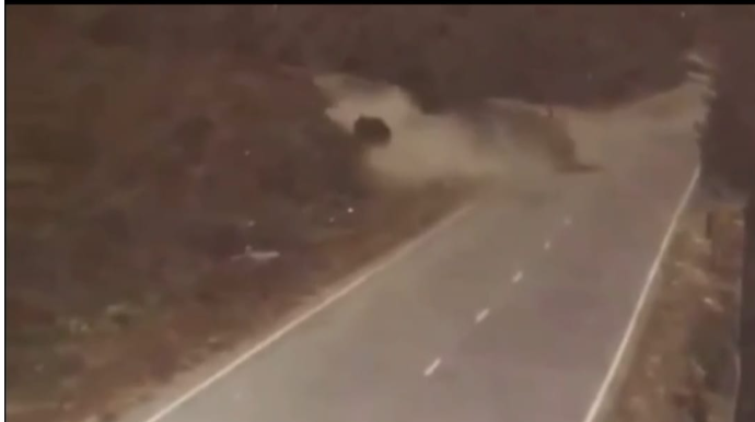 Sürücünün yanıb öldüyü qəzanın ANBAAN VİDEOSU 