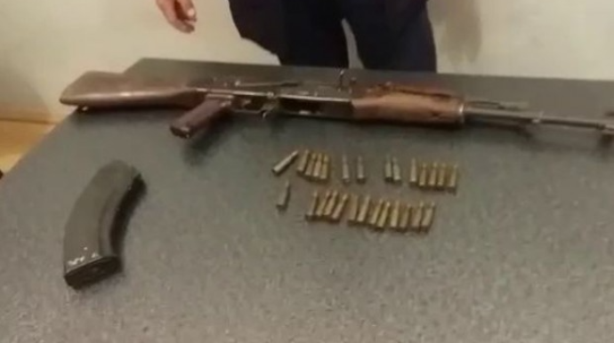 Zəngilanlı Rasifin evindən “AKM” tapıldı