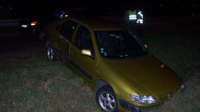 Nasaz maşına görə polisə zəng edən qadın sürücü cərimələndi 