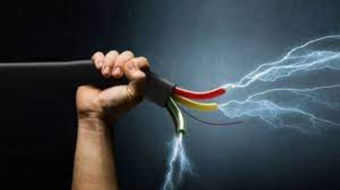 Xaçmaz sakinini cərəyan vurub öldürüb 