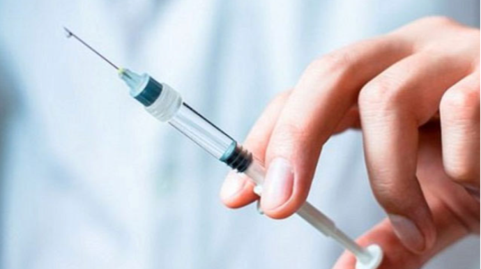 Klinikada iynə vurulan 72 yaşlı qadın öldü - YENİLƏNİB