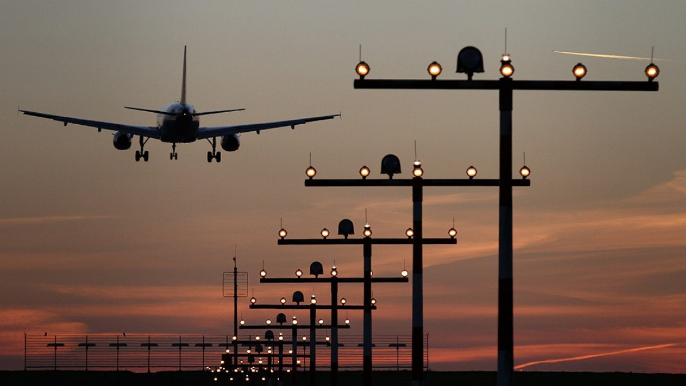 Azərbaycan və Türkmənistan birbaşa aviareyslərin bərpasını nəzərdən keçirir