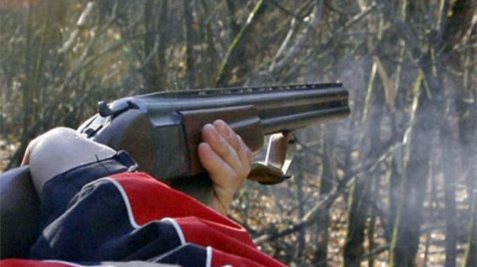 Arvadını öldürən, qonşusunu yaralayan kişi TUTULDU