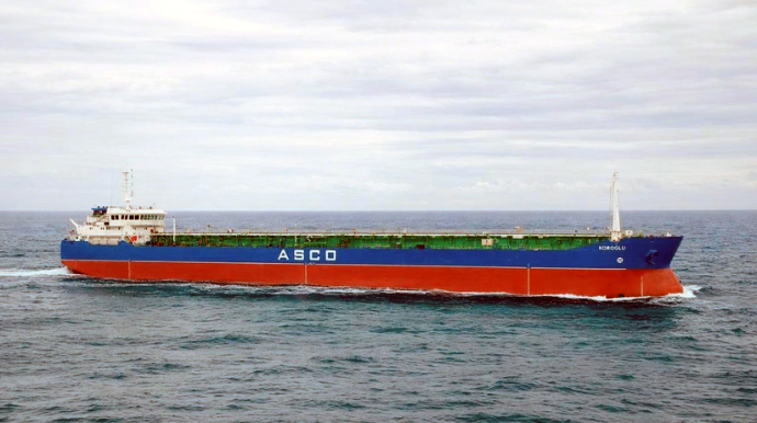 Танкер "Кёроглу" после ремонта отправился в Туркменистан 