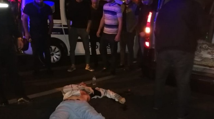 18 yaşlı sürücü avtomobillə piyadanı vurub öldürdü  - FOTO