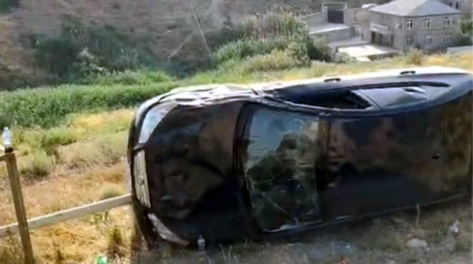 Lökbatan-Qobu yolunda qəza - VİDEO