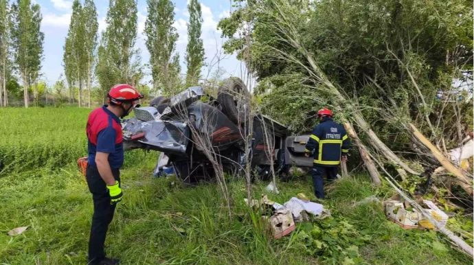 Azərbaycanlılar Türkiyədə qəzaya düşdü - 1 ölü, 4 yaralı - FOTO