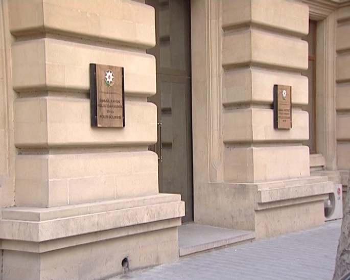 Azyaşlının telefonunu soyğunçuluqla əlindən alan şəxs saxlanılıb - FOTO