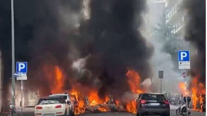 Milanda güclü partlayış:  Maşınlar alovlara büründü - FOTO - VİDEO 