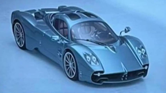 "Pagani" "Huayra" modelinin varisini videoçarxda nümayiş etdiriblər  - VİDEO