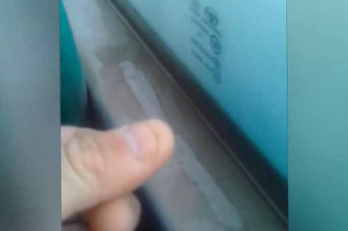 Sərnişin avtobusu tozun içindədir - VİDEO