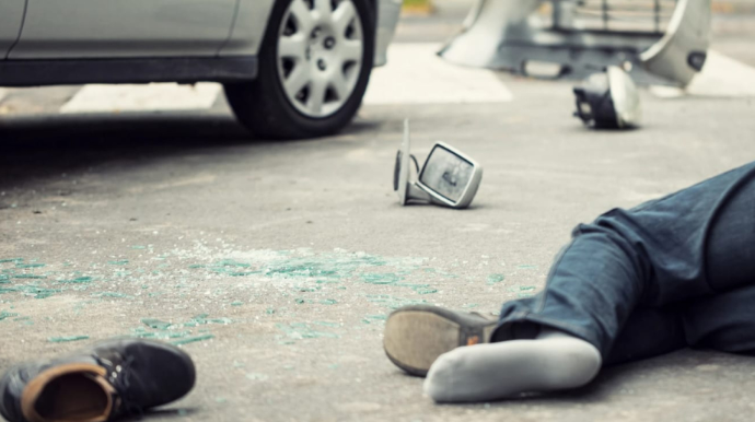 Xaçmazda avtomobilin vurduğu yeniyetmə ağır yaralanıb