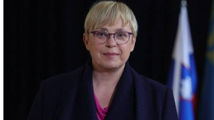Sloveniya prezidenti qəzaya düşdü