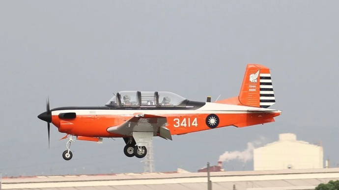 Tayvanda məşq zamanı iki pilot öldü 