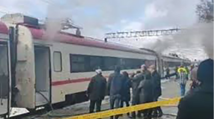 Sərnişin qatarında yanğın olub - FOTO