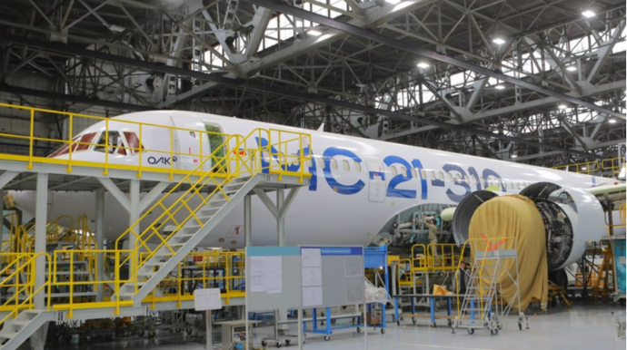 Ruslar yerli detalla təyyarə yığdılar, uça bilmədi 