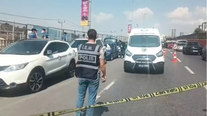 Park edilmiş avtomobildən meyit tapıldı 