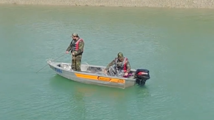 31 yaşlı kişi kanalda batdı - VİDEO  - YENİLƏNİB