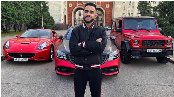  Azərbaycanlı bloqerin dəyişə bilən avtomabil nömrələri  sürücülük hüququnu əlindən aldı