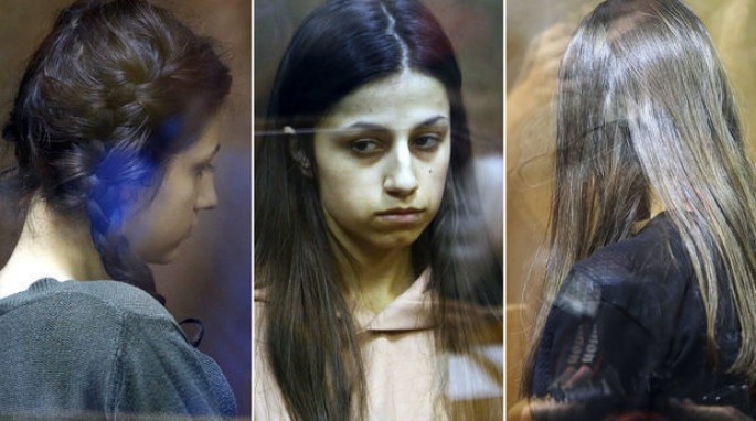 Qatil bacılar: kiçiyinin əsəbləri dözmədi