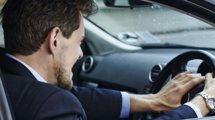 “Sürücülər arasında siqnal mədəniyyəti hələ də zəifdir” – Aqil Rəhimov 