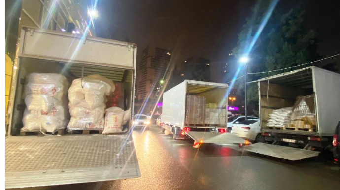 Bakı şəhərindən Kiyev sakinlərinə kömək  - FOTO