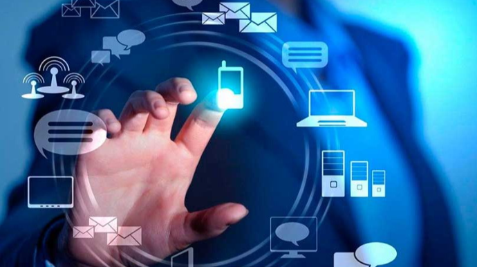 Təhlükəsizlik tədbirləri və qanunlar texnoloji yeniliklərin sürətinə çatmır - İKT MÜTƏXƏSSİSİ 