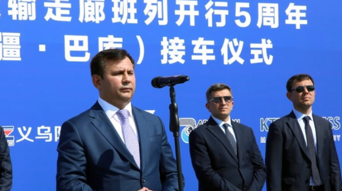 "Azərbaycan üzərindən Çinə illik 1 000 blok qatar göndəriləcək" - Fariz Əliyev 