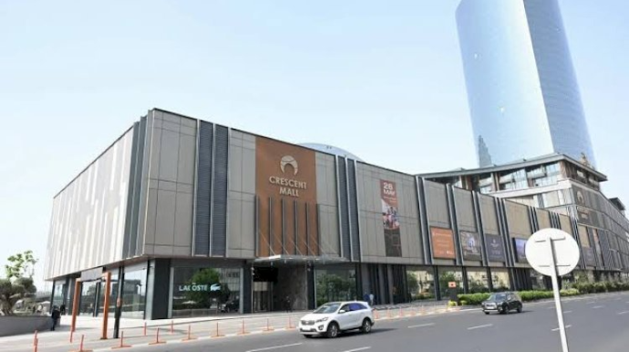 Crescent Mall-da nə baş verir? - VİDEO 