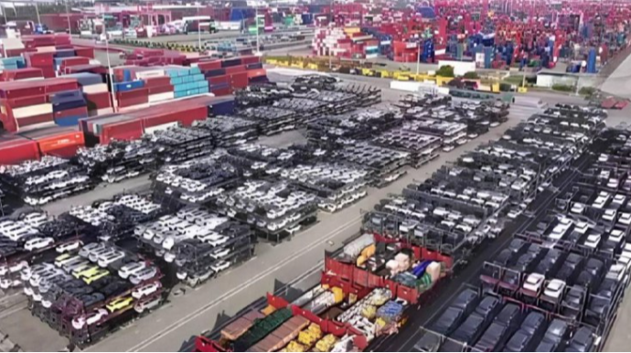 На китайской таможне застряли 500 новых Nissan, Mazda и Zeekr 