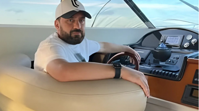 Yusif az qala, Şəkinin yarısını alıbmış... - Evlər, obyektlər, maşınlar...