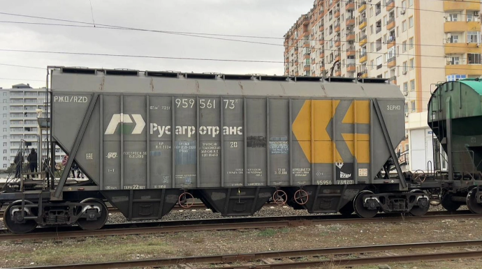 Azərbaycandan keçən qatar Ermənistana çatdı 