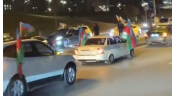 Bakıda İlham Əliyevə dəstək yürüşü keçirilir   -VİDEO