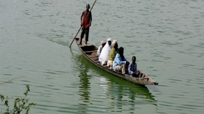 Toya gedənlərin GƏMİSİ batdı: 100-dən çox ölü 
