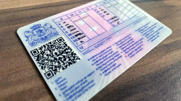 Gürcüstanda bu il sürücülük vəsiqəsi alan Azərbaycan vətəndaşlarının sayı açıqlanıb 