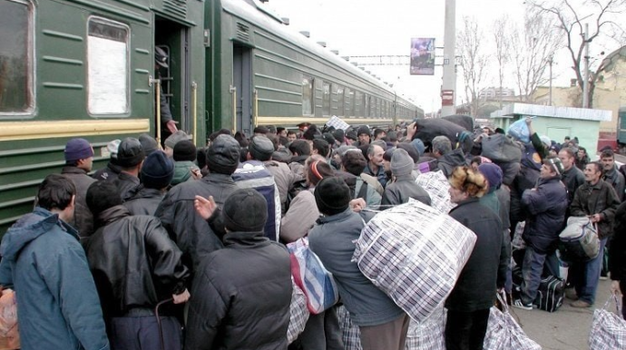 Rusiyada yaşayan miqrantlara daha bir qadağa – Soydaşlarımızı nə gözləyir? 