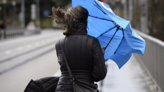 Güclü küləklə bağlı xəbərdarlıq 