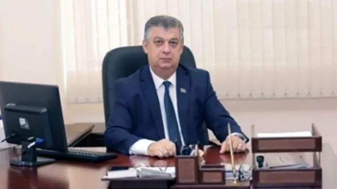 "İctimai nəqliyyatın bütün xərclərinin əhalinin üzərinə qoyulması doğru yol deyil" - Əli Məsimli 