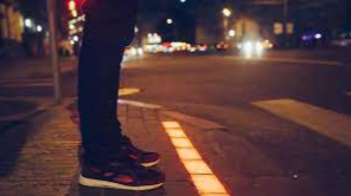 Bakıda 25 yaşlı gənc oğlanı avtomobil vurub 