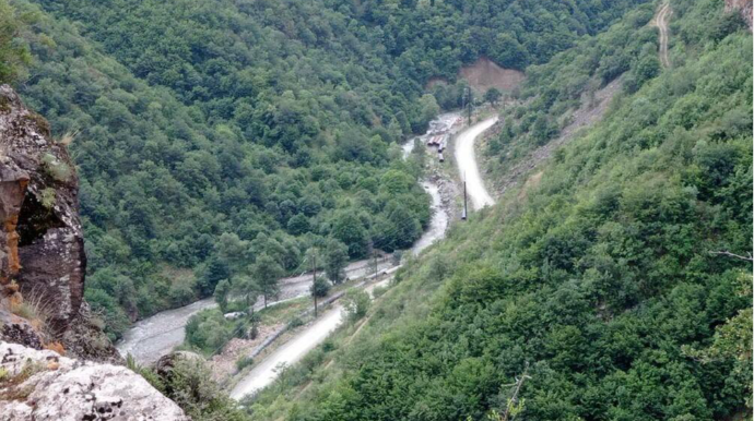 Murovun dağ yolu ilə Kəlbəcərə doğru - VİDEO