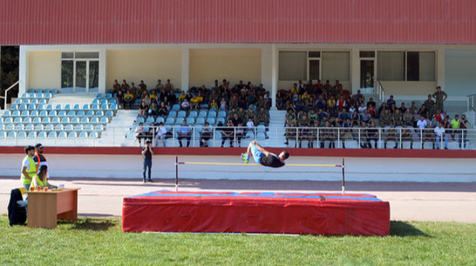 Azərbaycan Ordusunda yüngül atletika və gimnastika üzrə yarışlar keçirilib   - FOTO
